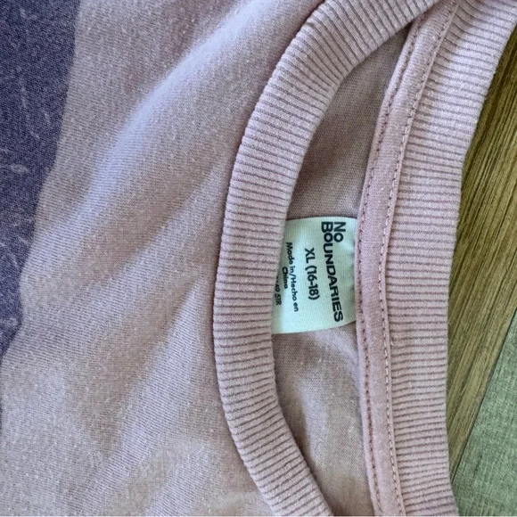 Bundle of Two Graphic Tees - Picture 2 of 3